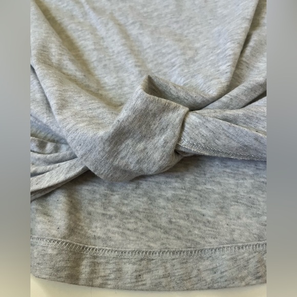 Lilly Pulitzer Maci Top in Medium - Picture 4 of 9